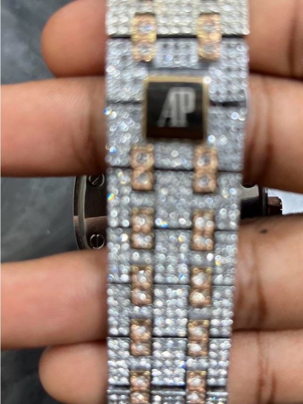 Royal Oak Rose gold two tone AP - Picture 2 of 6